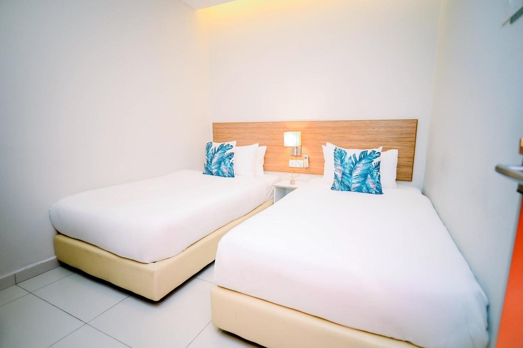 Swing & Pillows - Kelana Jaya Selangor Petaling Jaya Εξωτερικό φωτογραφία